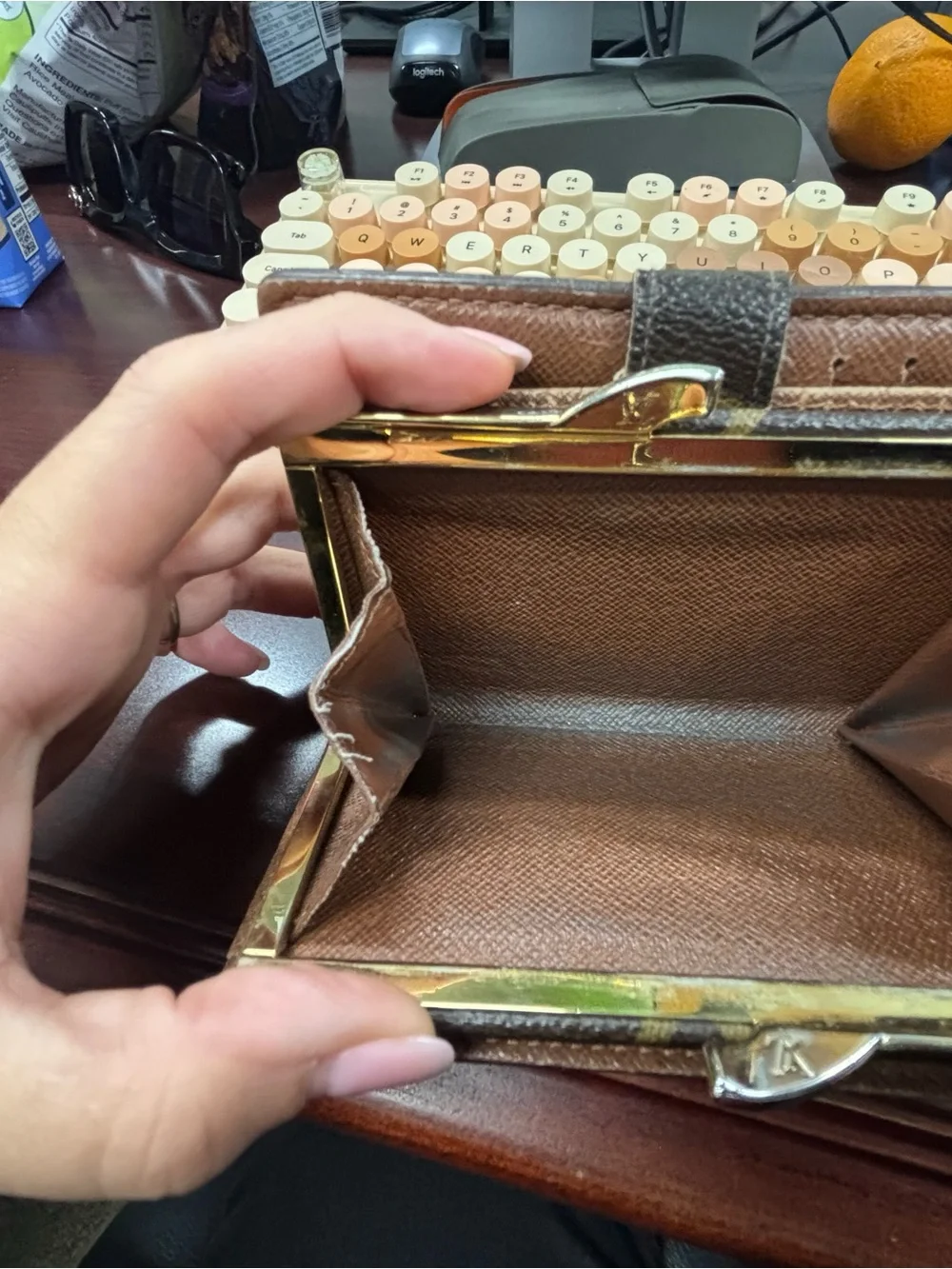 Louis Vuitton Monogram Canvas Kisslock Compact Bifold Wallet